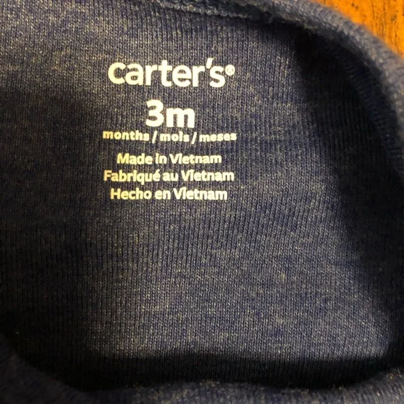 Beautiful Carters onesie with sparking around letters - Picture 3 of 3